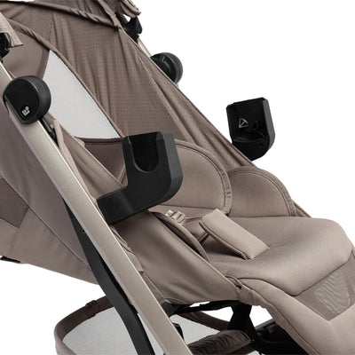 Adaptador Maxi-Cosi Fame Cabin Para Bebê Conforto Pebble 360 Pro² Black - Mais Praticidade na Rotina